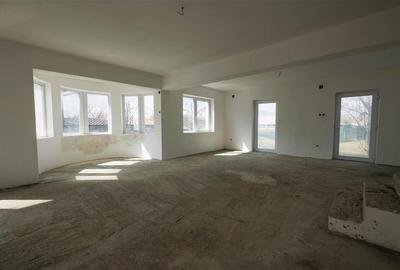 Casă individuală cu 5 camere cu Teren 319 Mp în Central - 7