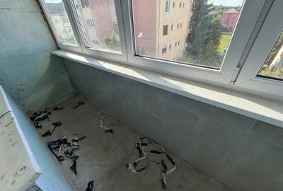 Apartament cu 3 camere decomandat în Central - 3