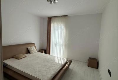 Casă cu 4 camere în Central - 1