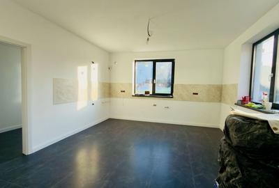 Casă individuală cu 6 camere cu Canalizare în Bucureștii Noi - 22