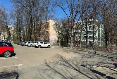 Apartament cu 4 camere decomandat în Titan - 28