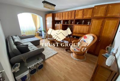 Apartament cu 2 camere decomandat în Astra