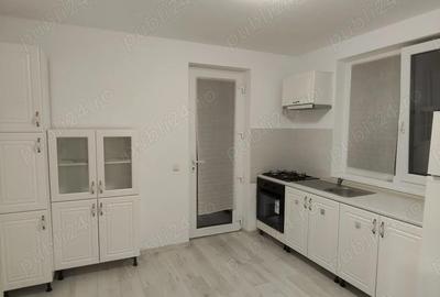 Casă cu 3 camere în Central - 1