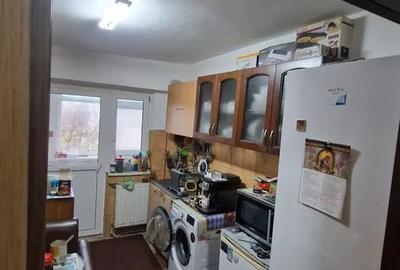Apartament cu 3 camere decomandat în Obor - 4