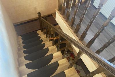 Casa de situata la Vanatori , parter si mansarda , 168 mp , - 12