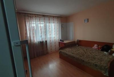 Apartament 2 camere zona Plevna - Dorohoi  , etaj 3 - 2