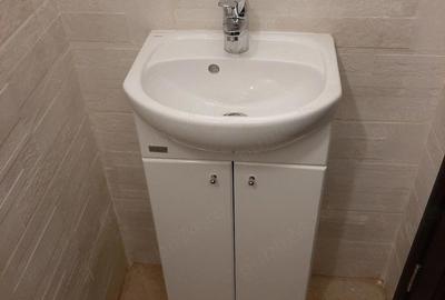 Apartament cu 3 camere semidecomandat, mobilat în Ultracentral