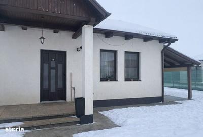 Casă cu 3 camere cu Teren 325 Mp în Central - 13