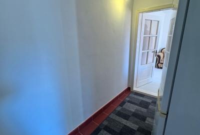 Apartament de vanzare, cu 2 camere, 40 mp, zona Hotvon - 11