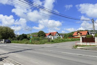Teren de 2000 mp, în Central - 4
