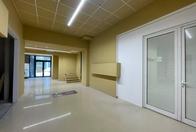 Piata 700, Unirii, SAD 54 mp-66,45 mp, ultracentral, acces din strada - 4
