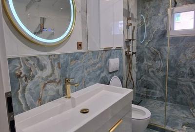 Apartament cu 3 camere semidecomandat în Central - 6