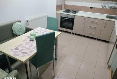 Apartament cu 3 camere decomandat, mobilat în Tractorul - 2