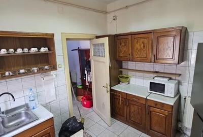 Piata Muncii - Calea Calarasilor ap in vila 3 camere - 7