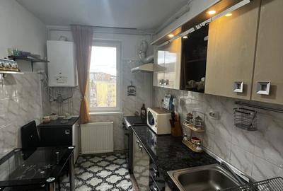 Apartament cu 2 camere semidecomandat în Astra - 12