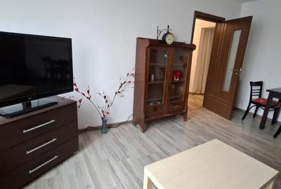 Apartament cu 3 camere decomandat în Drumul Taberei - 12