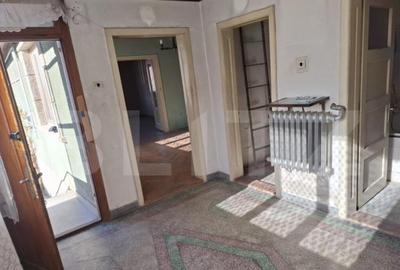 Vanzare Casa in Sacele - Locuin?a cu Teren Generos cu - 8