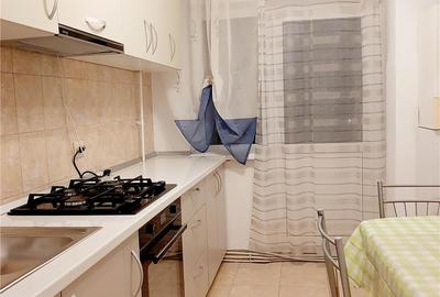 Apartament cu 2 camere decomandat în Sisești - 3