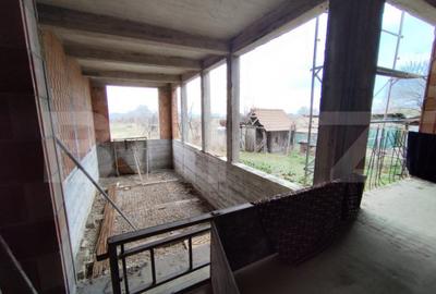 Casă cu 5 camere cu Teren 2790 Mp în Șard - 5