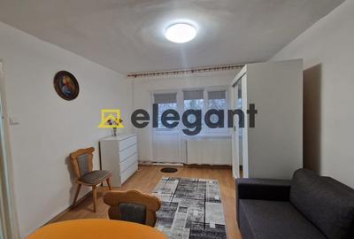 Garsoniera decomandata, etaj 1, centrala, Brazda-Spiru Haret - 3