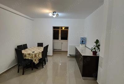 Apartament cu 3 camere decomandat în Central - 3