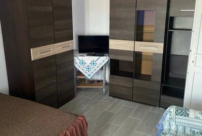 Inchiriez garsoniera - 1