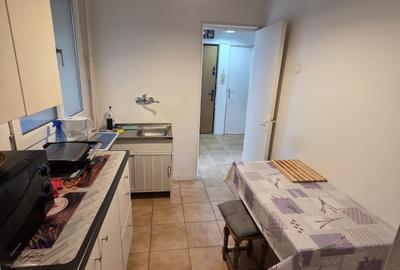 Apartament cu 2 camere decomandat în Eroii Revoluției - 7
