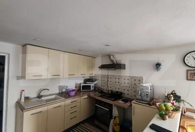 Casă cu 7 camere cu Teren 720 Mp în Central - 6