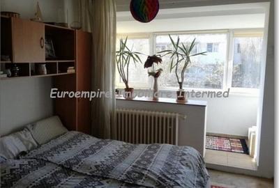 Apartament 4 camere semidecomandat Constanta zona TOMIS III - 5