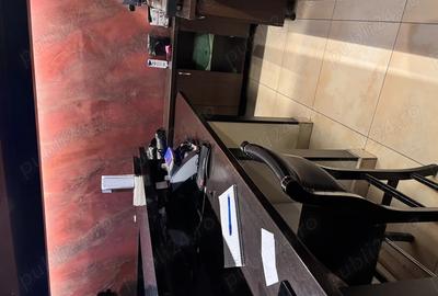 Spațiu comercial, de 200 mp, în Central