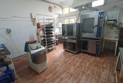 Spațiu comercial, de 30 mp, în Central