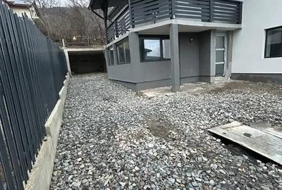 Casă individuală cu 4 camere în Dâmbul Rotund