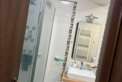 Apartament cu 2 camere decomandat în Apărătorii Patriei - 18