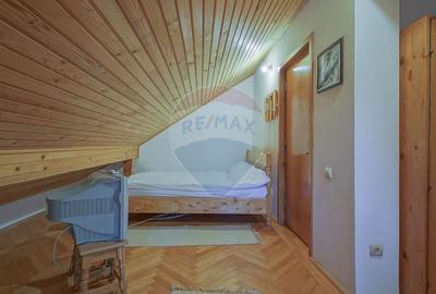 Casă cu 14 camere cu Teren 596 Mp în Poiana Brașov - 52