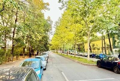 VANZARE APARTAMENT 3 CAMERE-MOBILAT SI UTILAT COMPLET-FARA COMISION- SECTOR 6 - 14