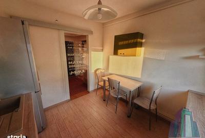 Apartament cu 3 camere decomandat în Calea Dumbrăvii - 9