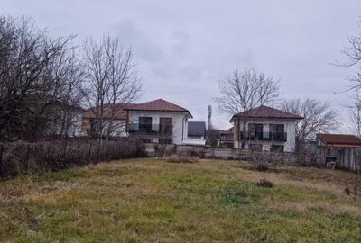 Tunari - Camil Petrescu teren 1000 mp deschidere 23 ml, electricitate, canal - 1