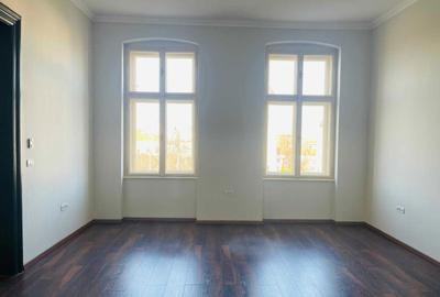 Apartament cu 3 camere semidecomandat, mobilat în P-ța Maria - 2