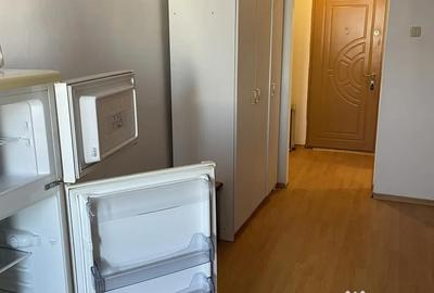 Garsonieră semidecomandată în Tractorul - 1