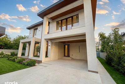 Casă cu 5 camere cu Teren 500 Mp în Central