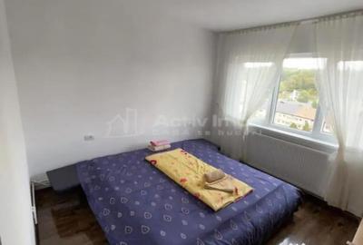 Apartament cu 3 camere decomandat în Micro II - 6