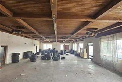 SUPER OFERTA DE PRET !!!! SPATIU COMERCIAL 483 mp utili  IN ONESTI ZONA INDUSTRI - 3