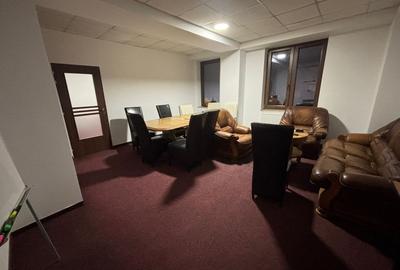 Ultracentral (Piata Ovidiu), spatiu birouri 100 mp., mobilat - 2