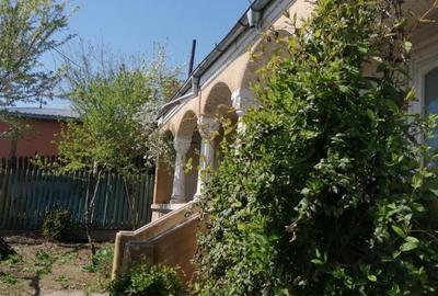 Casă cu 4 camere în Cișmele - 8