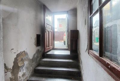 Casă individuală cu 4 camere cu Canalizare în Victoriei - 7