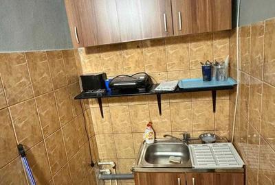 Garsonieră semidecomandată în Buziașului - 1