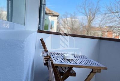 Apartament cu 2 camere decomandat în Take Ionescu - 13