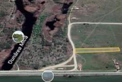 Teren de 5000 mp, în Ostrovu Corbului - 5