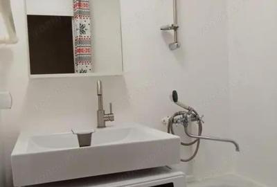 Garsonieră decomandată în Dristor