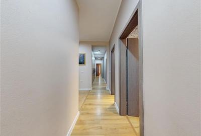 LIVE! Confort si eleganta, design original, curte individuala, terasa acoperita, - 20